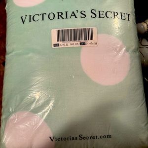 Mint polka dot sherpa 60x72